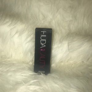 Huda Beauty Faux filter Foundation Mocha